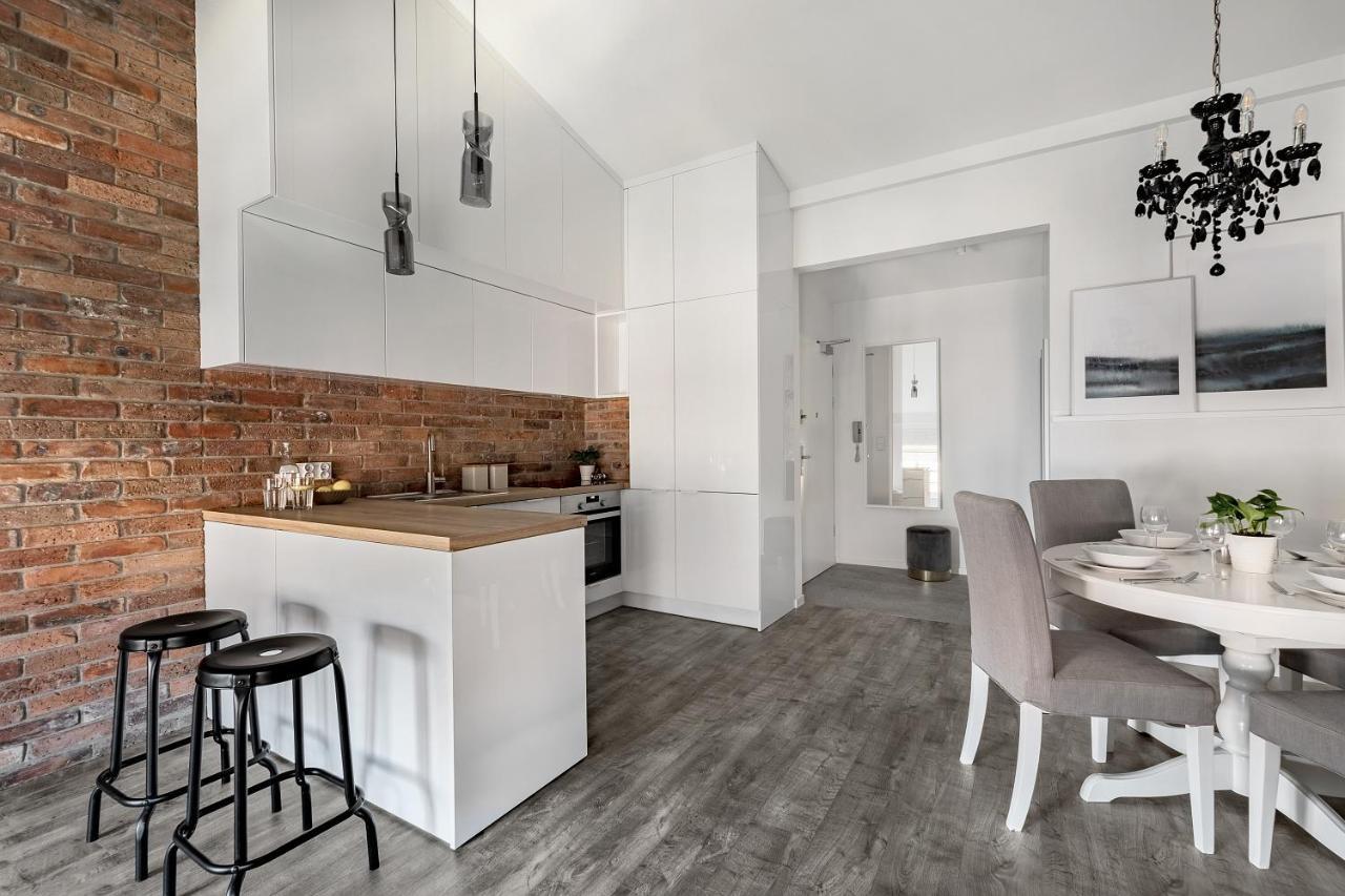Harbor Apartments - Mikolowska คาโตวีตเซ ภายนอก รูปภาพ