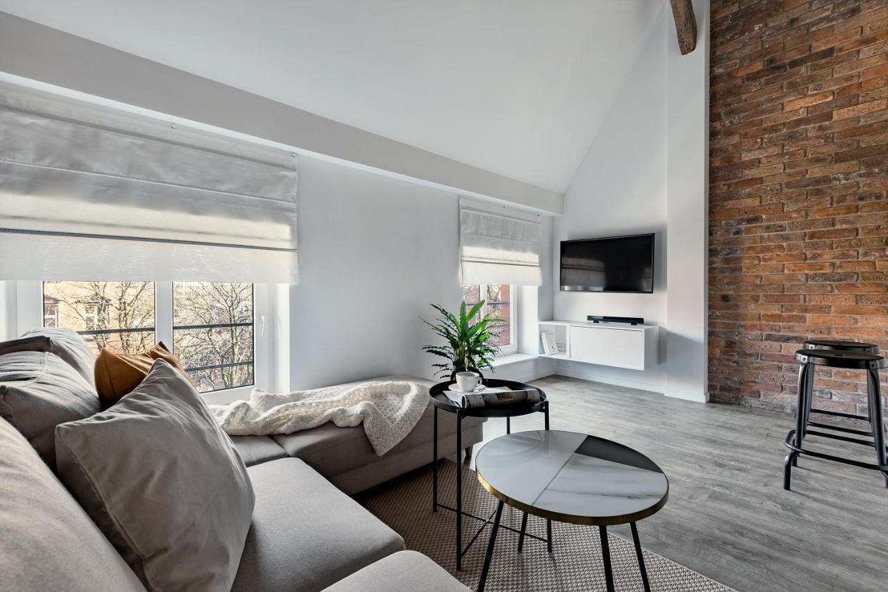 Harbor Apartments - Mikolowska คาโตวีตเซ ภายนอก รูปภาพ
