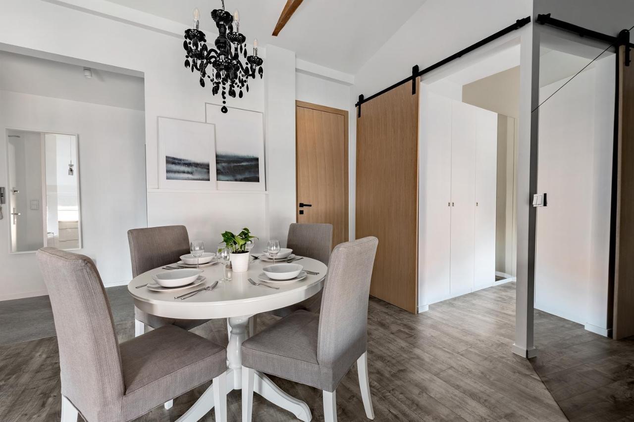 Harbor Apartments - Mikolowska คาโตวีตเซ ภายนอก รูปภาพ