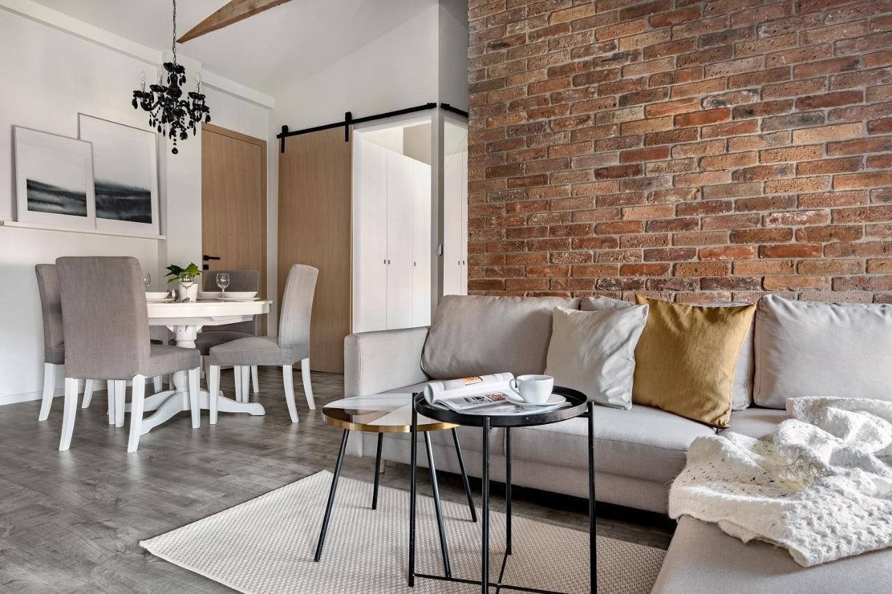 Harbor Apartments - Mikolowska คาโตวีตเซ ภายนอก รูปภาพ